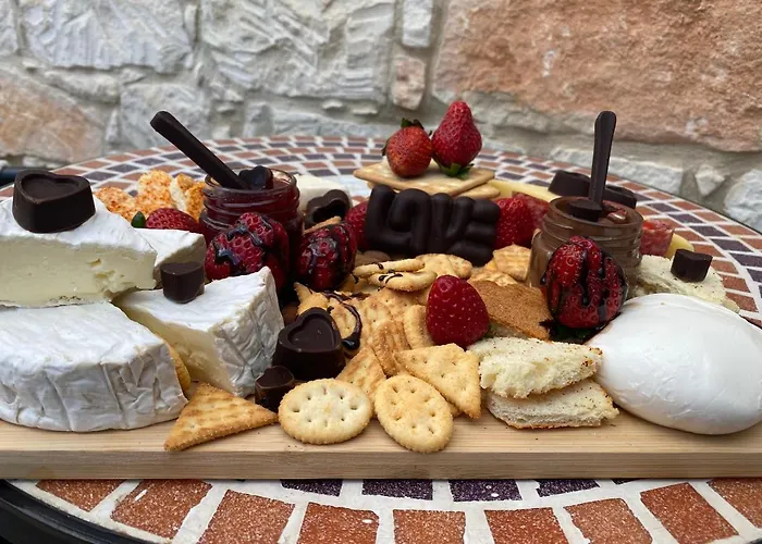 C-elena Semesterbostad *