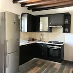 C-elena Case de vacanță